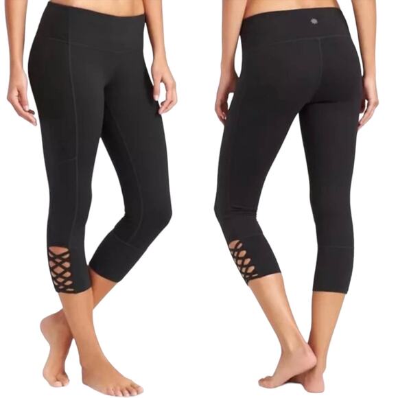 Athleta Mind Over Mat Capri Tight - Black - Small - Picture 7 of 14